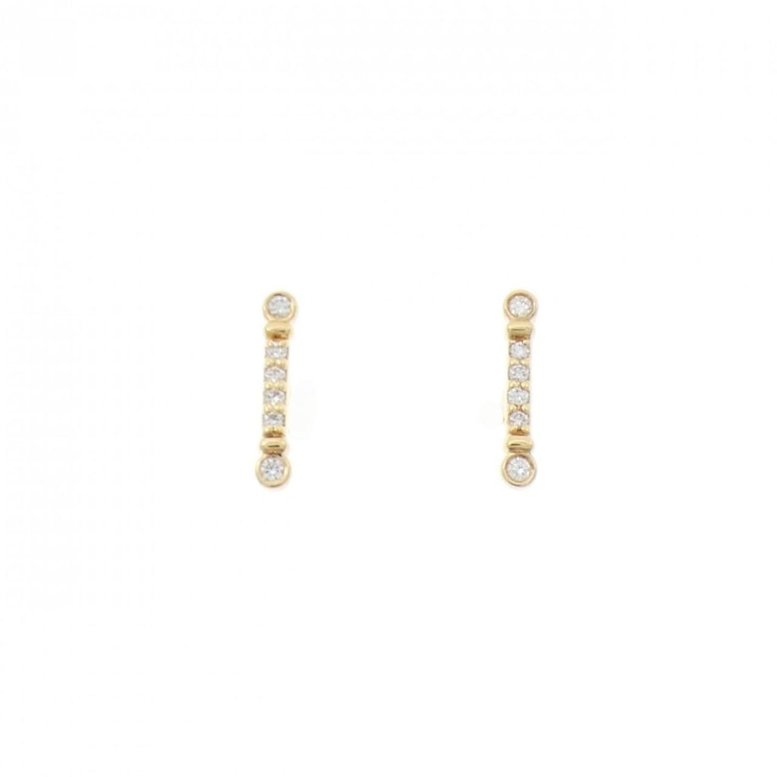 Tiffany Fleur de Lis Stem Earrings: --- Catalog ---Category: SizeSize (HxWxD): 8.50mm x 1.50mm / 0.33'' x 0.06''Category: DesignType: Stud earringsStone: DiamondGender: WomenMaterial: Yellow gold (18K)Category: GeneralMPN: 67281985Brand