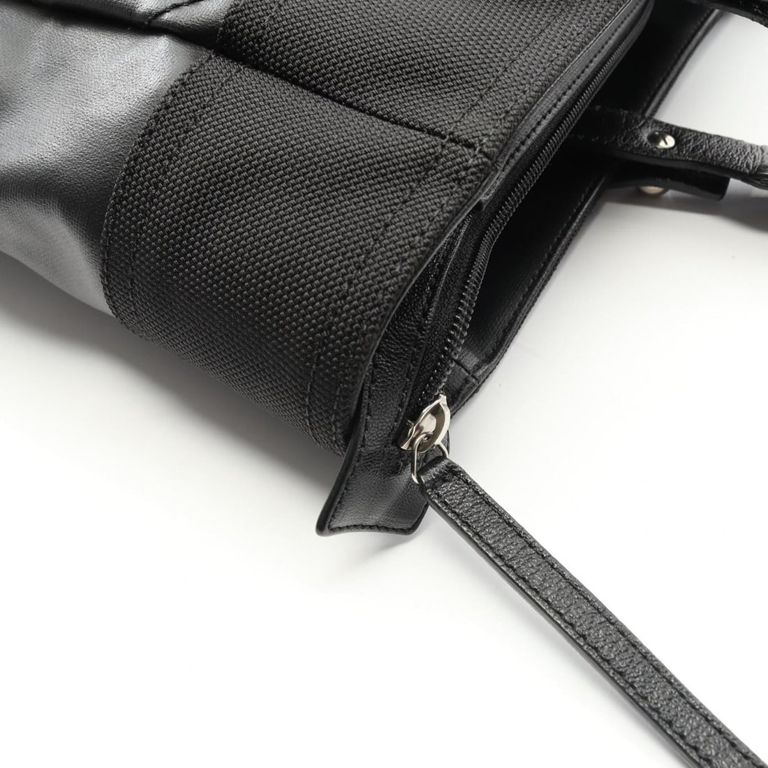 Van Cleef & Arpels Armour Ring - 8