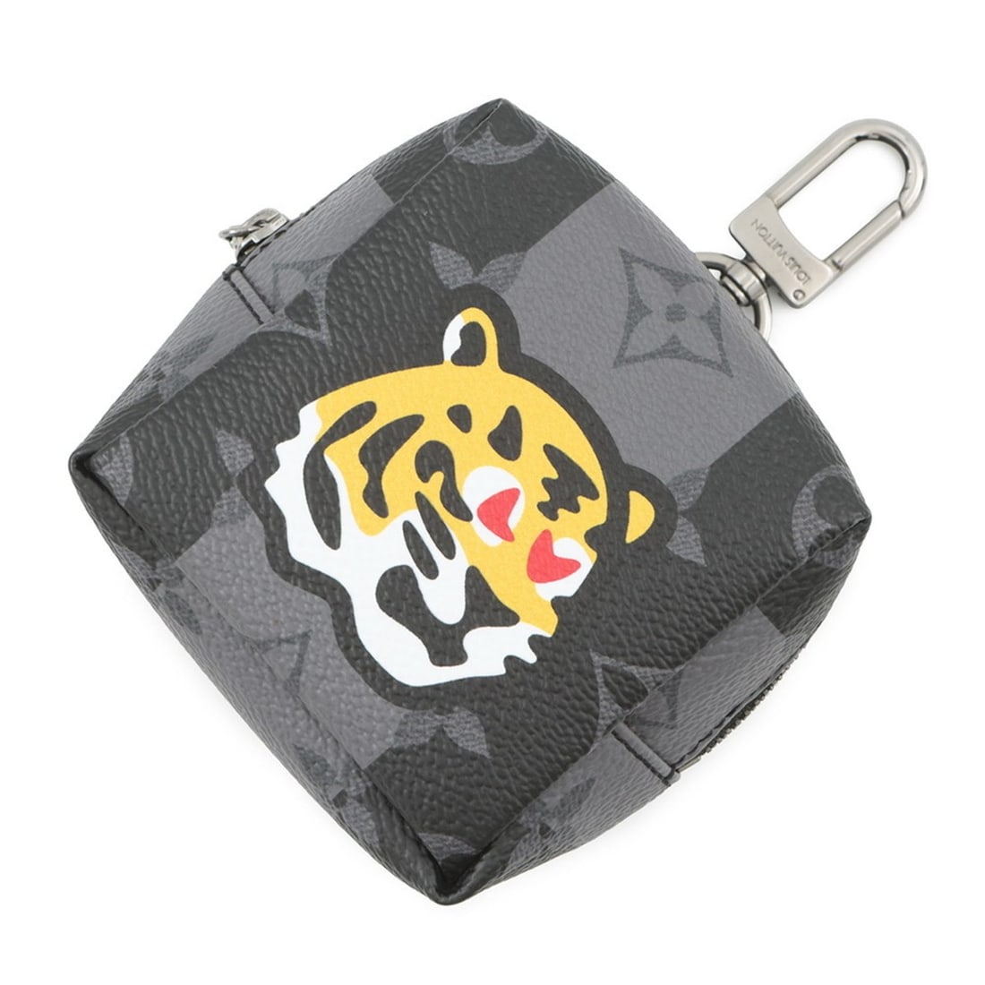 Louis Vuitton Monogram Eclipse Bag Charm, Porte-Clés Squared, MP3224, NIGO Collaboration, Black: --- Catalog ---Category: SizeSize (HxWxD): 80.00mm x 80.00mm x 45.00mm / 3.15'' x 3.15'' x 1.77''Category: DesignType: Handbag charmColor: Black, Monogram Eclipse, NoirGender: Women,MenMaterial: Monog
