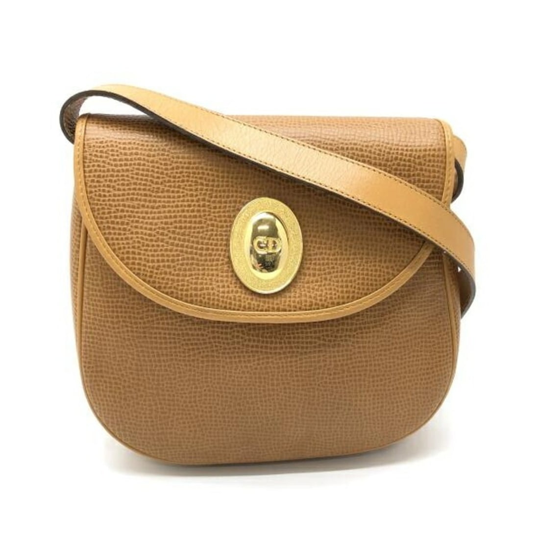 Christian Dior flap shoulder bag brown R-C: --- Catalog ---Category: SizeSize (HxWxD): 20cm x 20cm x 7cm / 7.87'' x 7.87'' x 2.75''Category: DesignType: Shoulder bagColor: BrownGender: WomenCategory: GeneralBrand: Christian Dior--- Item List --