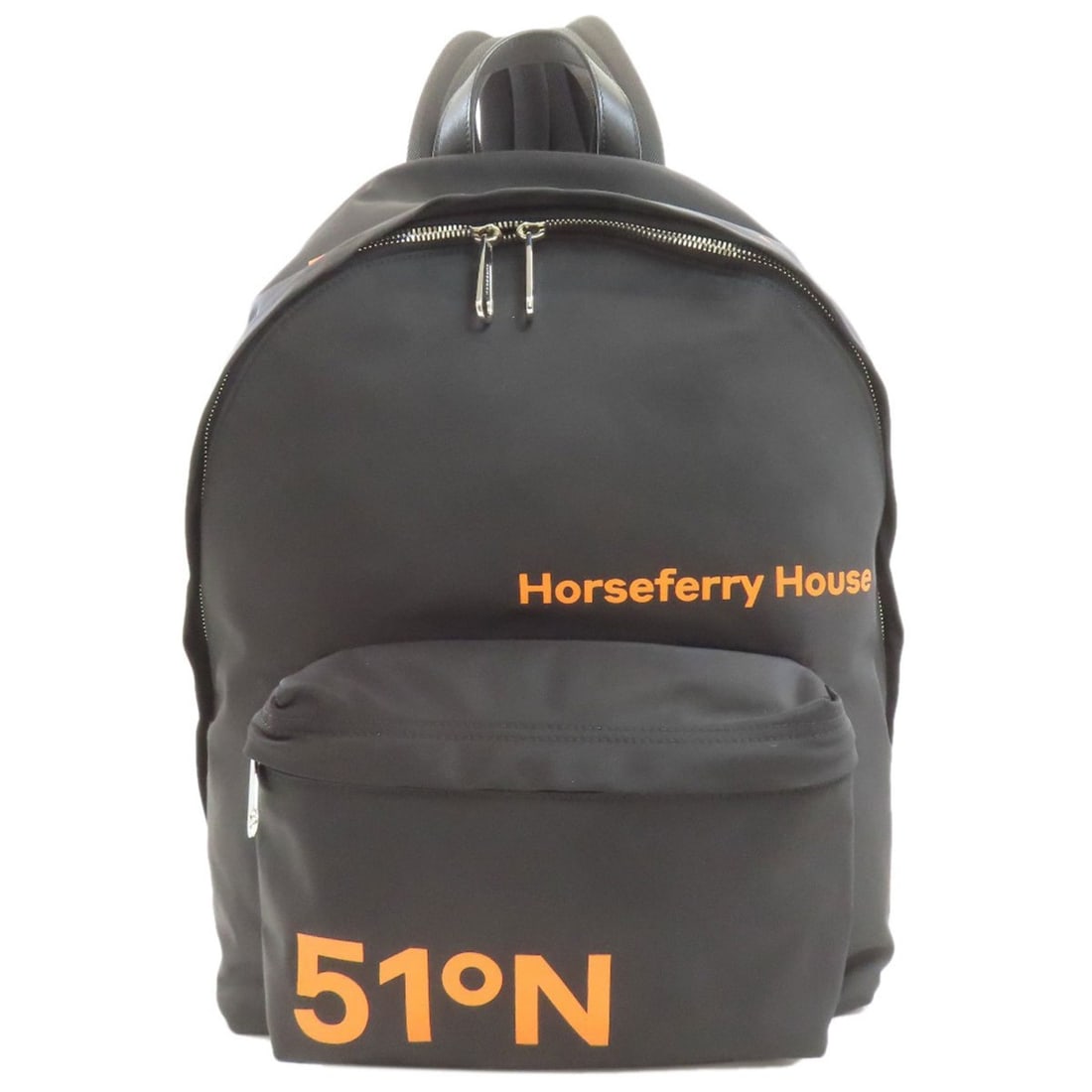 Burberry 8064857 Coordinated Print Backpack/Daypack Nylon Material Women's BURBERRY: --- Catalog ---Category: SizeSize (HxWxD): 42cm x 30cm x 15cm / 16.53'' x 11.81'' x 5.9''Category: DesignType: BackpackColor: BlackGender: WomenMaterial: Nylon Category: GeneralMPN: 8064857Brand: Burb