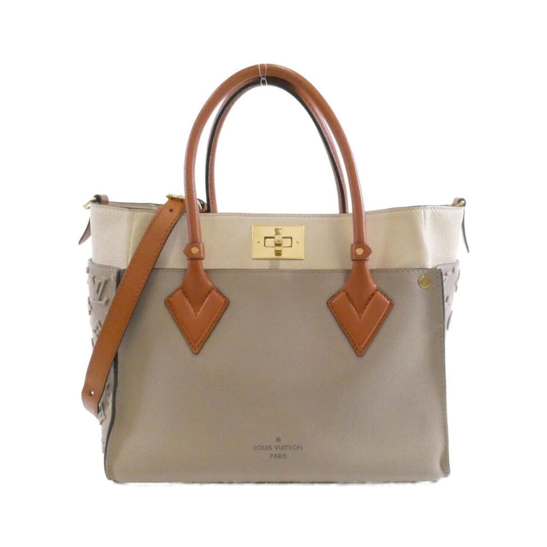 Louis Vuitton On My Side MM M53825 Handbag: --- Catalog ---Category: SizeSize (HxWxD): 25cm x 31cm x 14cm / 9.84'' x 12.2'' x 5.51''Category: DesignType: HandbagColor: GalleGender: WomenMaterial: Leather Hardware Color: GoldLeather/Fur Type: Ca