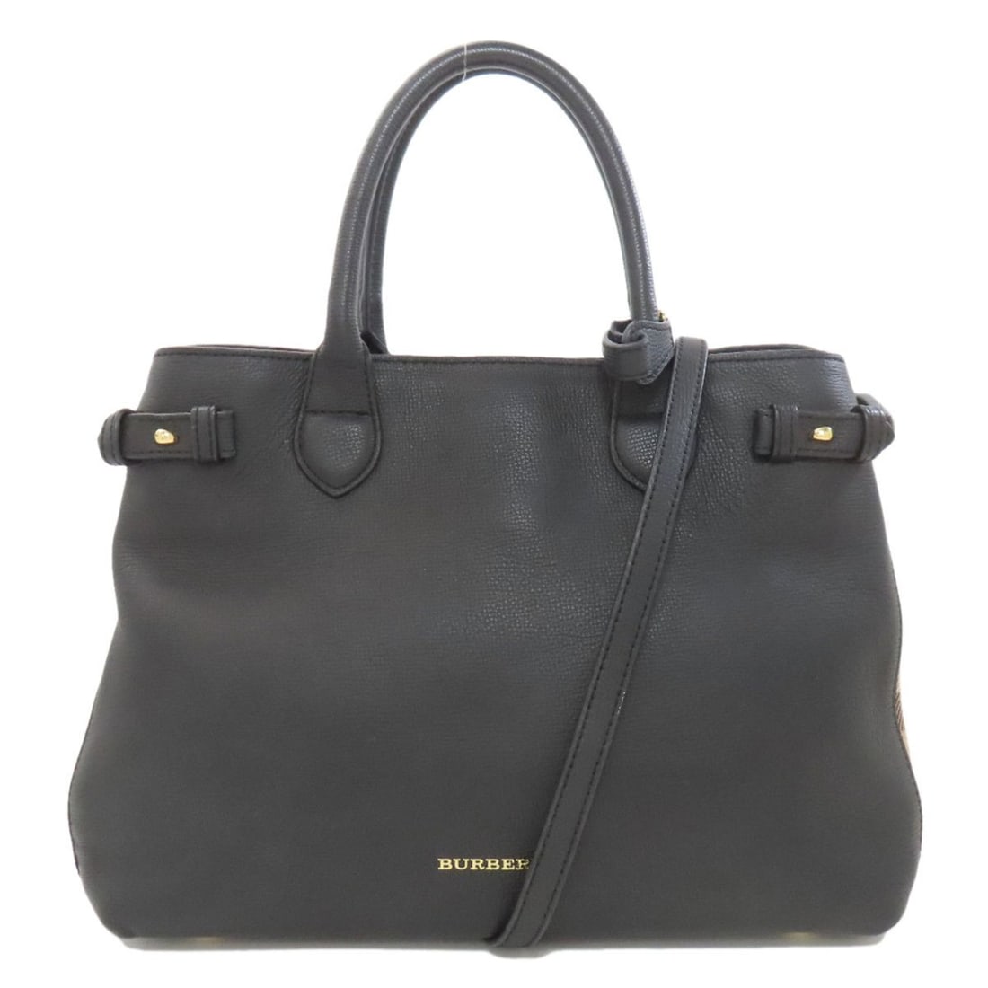 Burberry Medium Banner House Check 2-Way Leather Handbag for Women: --- Catalog ---Category: SizeSize (HxWxD): 25cm x 33cm x 17cm / 9.84'' x 12.99'' x 6.69''Category: DesignType: HandbagColor: BlackGender: WomenMaterial: Leather Category: GeneralBrand: Burberry--- Ite
