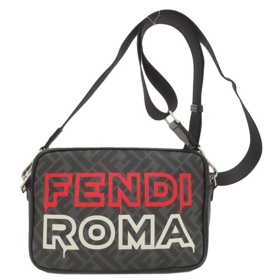 Fendi Diagonal Camera Bag Shoulder PVC Women's FENDI: --- Catalog ---Category: SizeSize (HxWxD): 15cm x 23cm x 4cm / 5.9'' x 9.05'' x 1.57''Category: DesignType: Shoulder bagColor: BlackGender: WomenMaterial: PVC Category: GeneralBrand: Fendi--- Item Lis