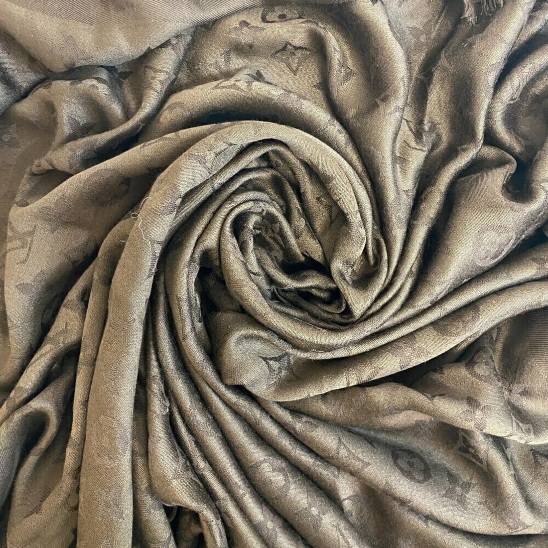 LOUIS VUITTON Large Monogram Voile Stole, Brown, Unisex (1 of 14)