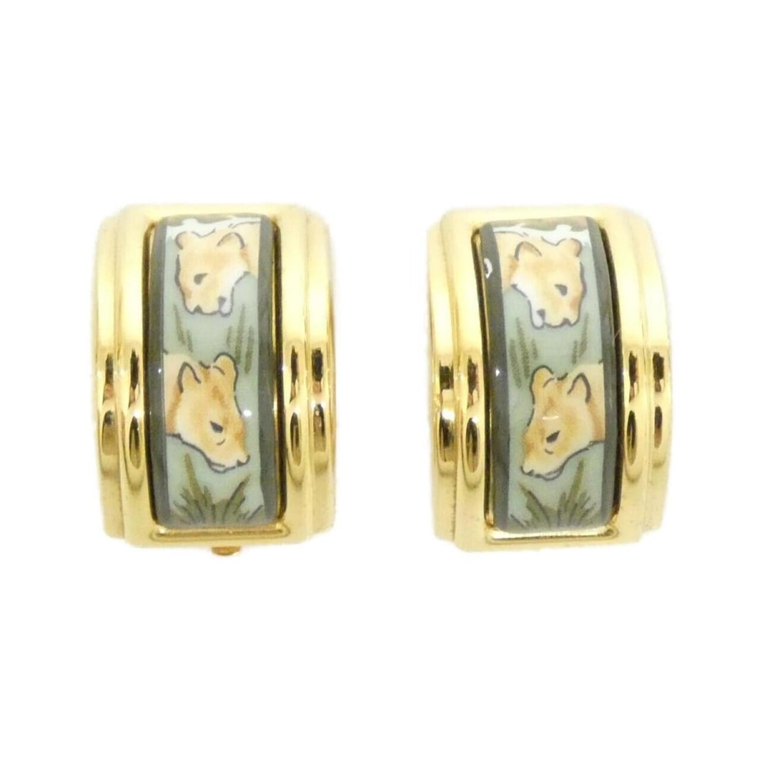 Hermes Earrings: --- Catalog ---Category: SizeSize (HxWxD): 20.00mm x 19.00mm / 0.79'' x 0.75''Category: DesignType: Clip earringsColor: VertGender: WomenCategory: GeneralBrand: Hermes--- Item List ---Section: Conditi