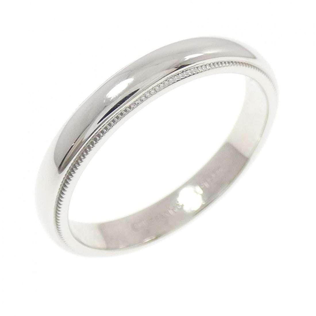 Tiffany Milgrain Ring: --- Catalog ---Category: SizeWidth: 3.9mm / 0.15''Weight: 9.4g / 0.33oz.JP Size: 24US Size: 11.5Category: DesignType: Band ringColor: PlatinumMetal: PlatinumGender: Women,Men,UnisexMaterial: Platinum