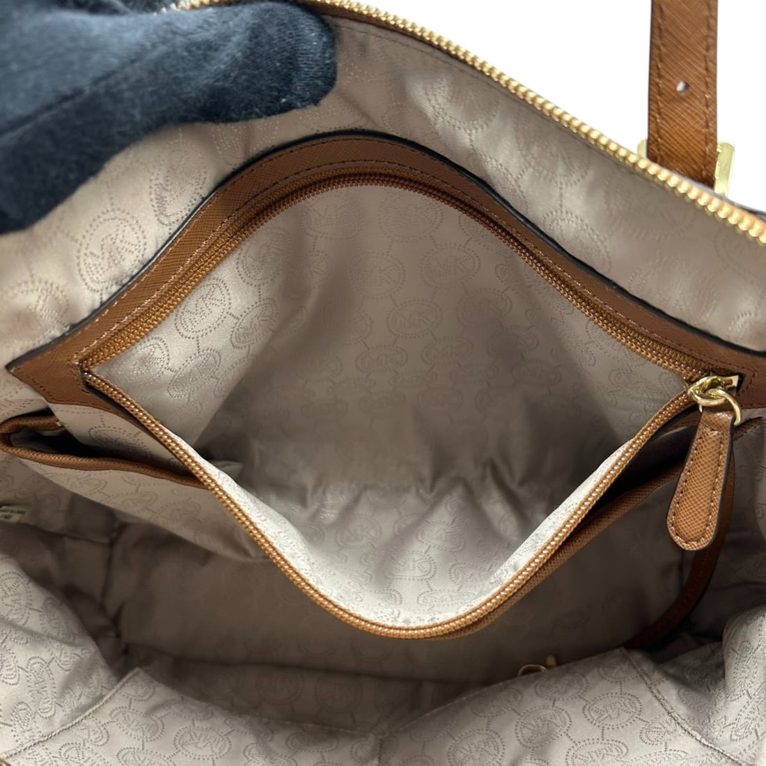 Chanel Earrings - 16