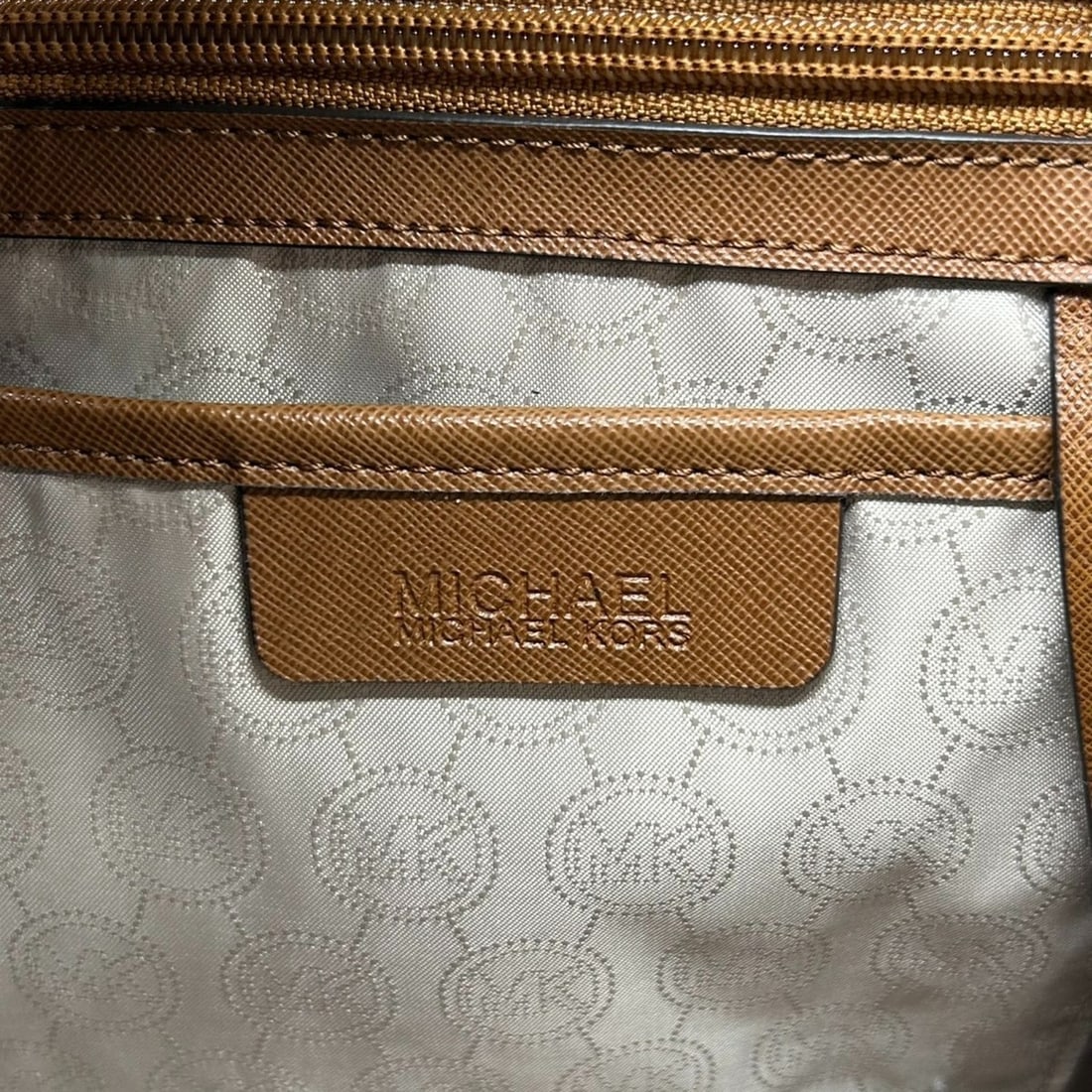 Chanel Earrings - 17