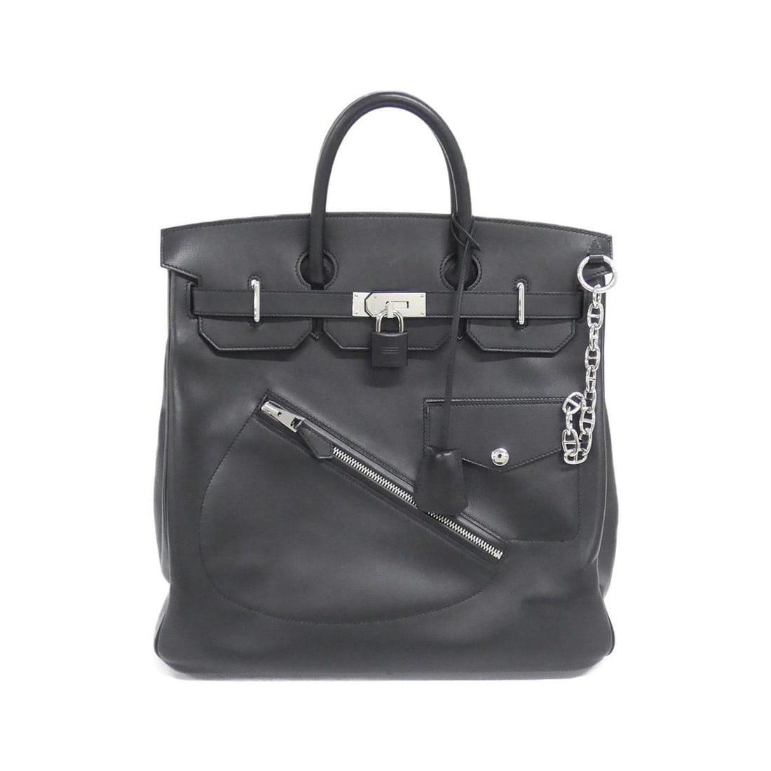 Hermes Hermès Haute Croix Lock 40cm Handbag: --- Catalog ---Category: SizeSize (HxWxD): 38cm x 40cm x 22cm / 14.96'' x 15.74'' x 8.66''Category: DesignType: HandbagColor: BlackGender: Women,MenMaterial: Evergrain leather Category: GeneralBrand: