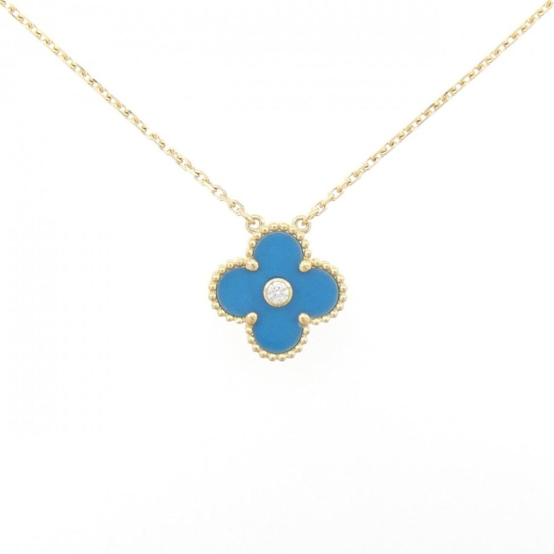 Van Cleef & Arpels Vintage Alhambra Necklace: --- Catalog ---Category: SizeWidth: 1.3mm / 0.05''Weight: 6.5g / 0.22oz.Pendant Size: 14.6mm x 14.6mm / 0.57'' x 0.57''Neck Circumference: 37 cm - 42 cm / 14.56'' - 16.53''Category: DesignStone: