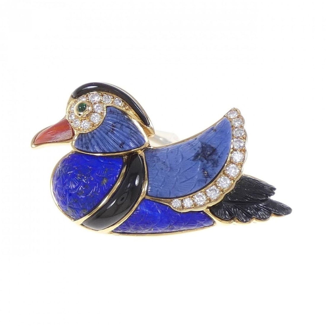 Van Cleef & Arpels colored stone brooch: --- Catalog ---Category: SizeSize (HxWxD): 2.64cm x 4.5cm / 1.03'' x 1.77''Category: DesignType: BroochColor: Yellow goldStone: Color stone, Coral, Diamond, Emerald, Lapis lazuli, OnyxGender: WomenMat