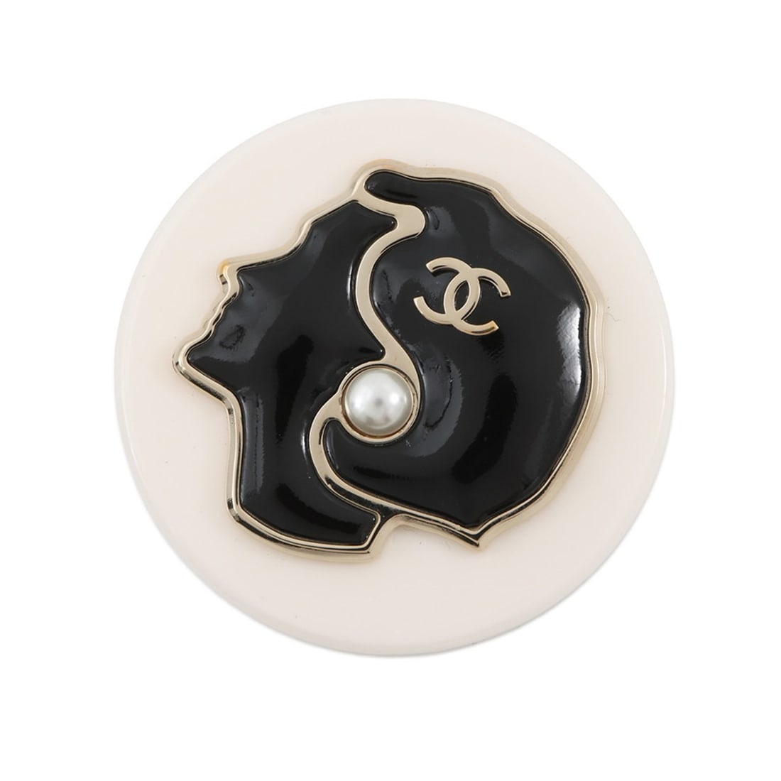 Chanel Coco Mark Mademoiselle Brooch, Plastic, Faux Pearl, G18B, White and Black: --- Catalog ---Category: SizeSize (HxWxD): 5cm x 5cm / 1.96'' x 1.96''Category: DesignType: BroochColor: Black, WhiteGender: WomenMaterial: PlasticCategory: GeneralBrand: ChanelCountry of Origin: Ital