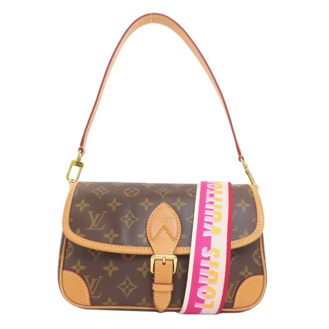 Louis Vuitton Diane NM PM Shoulder Bag in Monogram Canvas for Women: --- Catalog ---Category: SizeSize (HxWxD): 14cm x 23cm x 10cm / 5.51'' x 9.05'' x 3.93''Category: DesignType: Shoulder bagColor: MonogramGender: WomenMaterial: Monogram Category: GeneralBrand: Louis V
