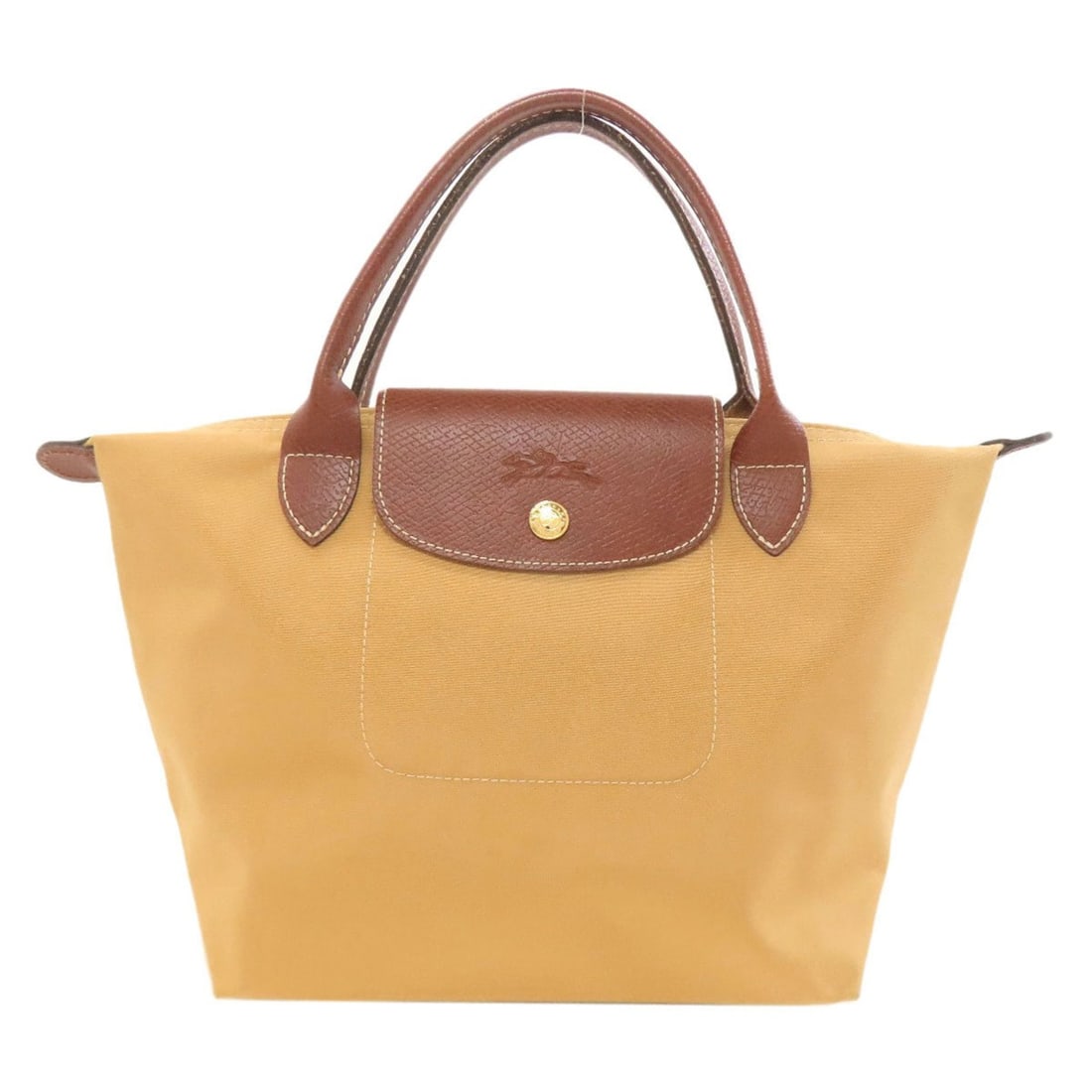 Longchamp Le Pliage handbag, nylon material, women's.: --- Catalog ---Category: SizeSize (HxWxD): 21.5cm x 39cm x 14cm / 8.46'' x 15.35'' x 5.51''Category: DesignType: HandbagColor: CamelGender: WomenMaterial: Nylon Category: GeneralBrand: Longchamp--- It