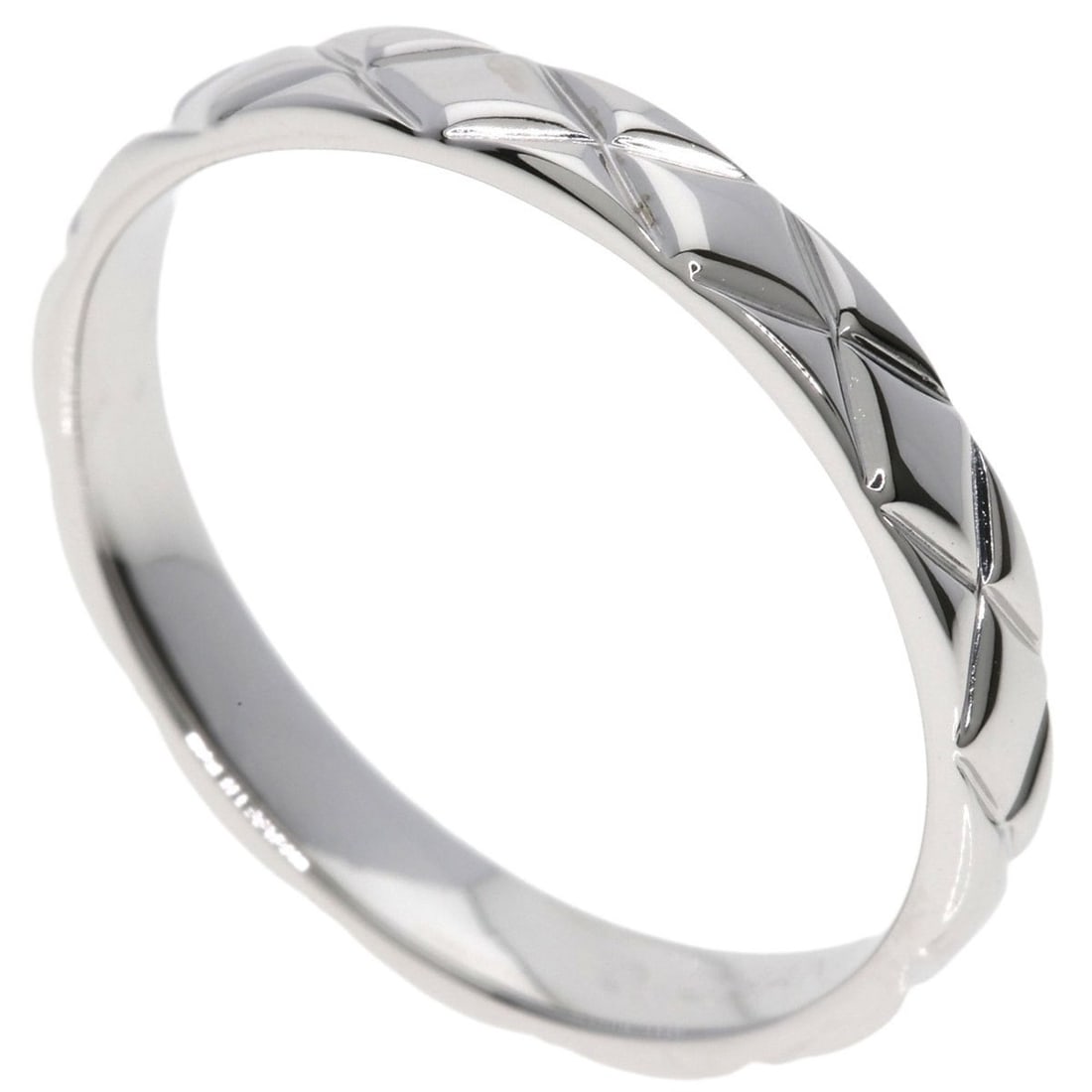 CHANEL Matelasse #64 Ring, 18K White Gold, Women's,: --- Catalog ---Category: SizeJP Size: 24US Size: 11.5Category: DesignType: Band ringGender: WomenMaterial: White gold (18K)Category: GeneralBrand: Chanel--- Item List ---Section: ConditionRanking: Ran