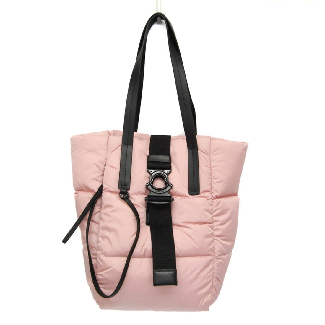 Moncler XANDER Tote Small H209B5D00002 Women's Nylon,Down Tote Bag Black,Pink: --- Catalog ---Category: SizeHandle Drop: 22.00cm / 8.66''Size (HxWxD): 34cm x 22cm x 18cm / 13.38'' x 8.66'' x 7.08''Handle Length: 54cm / 21.25''Category: DesignType: Tote bagColor: Black, PinkGende