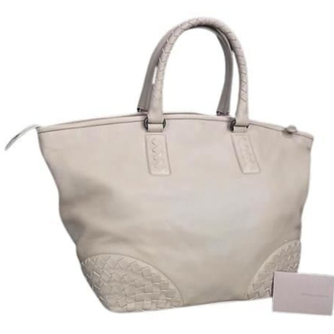 BOTTEGA VENETA Intrecciato Handbag 214728 Beige Leather Women's: --- Catalog ---Category: SizeSize (HxWxD): 27cm x 42cm x 21.5cm / 10.62'' x 16.53'' x 8.46''Category: DesignType: Handbag, Shoulder bag, Tote bagColor: BeigeGender: Men,WomenClosure: ZipperMaterial: I