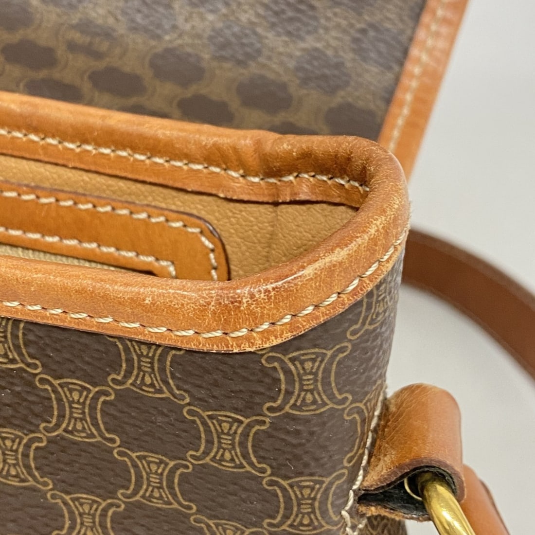 Chanel Barrette - 11