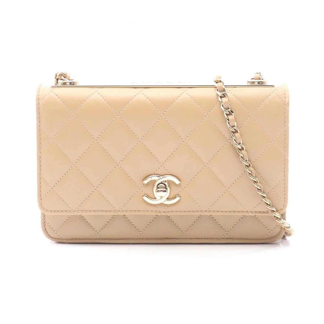 CHANEL Trendy CC Matelasse Shoulder Bag in Beige Lambskin Leather for Women: --- Catalog ---Category: SizeSize (HxWxD): 13cm x 19cm x 4cm / 5.11'' x 7.48'' x 1.57''Category: DesignType: Shoulder bagColor: BeigeGender: WomenMaterial: Leather Leather/Fur Type: LambskinCategory: