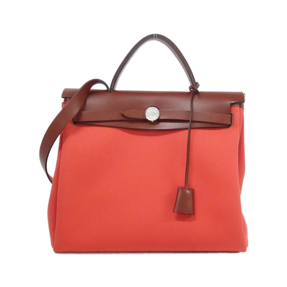 Hermes Air Bag Zip PM 079091CK Handbag: --- Catalog ---Category: SizeSize (HxWxD): 25cm x 30cm x 10cm / 9.84'' x 11.81'' x 3.93''Category: DesignType: HandbagColor: Red color, Rouge HGender: WomenMaterial: Leather Leather/Fur Type: Toile of