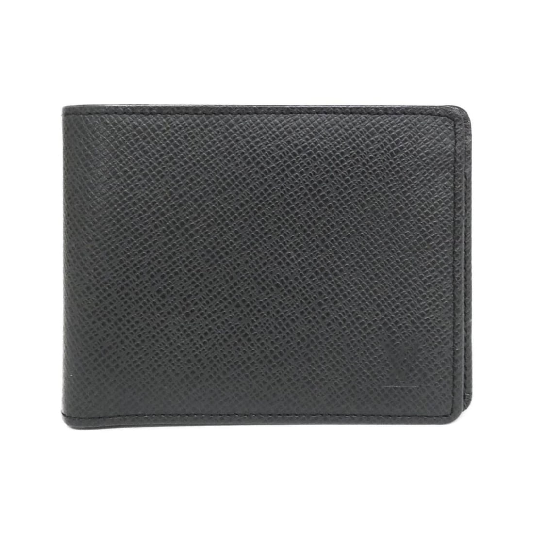 Louis Vuitton Taiga Portefeuille Multiple M30952 Billfold: --- Catalog ---Category: SizeSize (HxWxD): 9cm x 12cm x 1.5cm / 3.54'' x 4.72'' x 0.59''Category: DesignType: Bill wallet (bi-fold)Color: ArdoiseGender: MenMaterial: Leather Leather/Fur Type: Calf lea