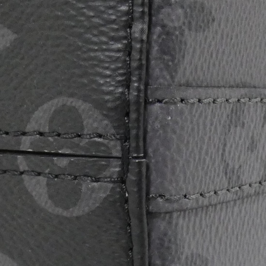 Louis Vuitton Monogram Eclipse Reverse City Keepall M45936 Shoulder Bag - 3