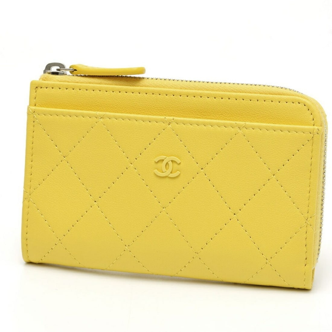 CHANEL Matelasse L-Shaped Coin Card Case Holder Fragment AP3820 Grained Calf Leather Yellow S-159742: --- Catalog ---Category: SizeSize (HxWxD): 8.5cm x 13cm x 1.5cm / 3.34'' x 5.11'' x 0.59''Category: DesignType: Coin purse/coin caseColor: YellowGender: WomenMaterial: Leather Category: GeneralMPN: AP