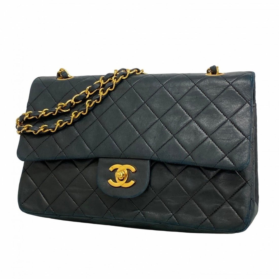 Chanel Matelasse Shoulder Bag with Double Flap and Chain, Lambskin, Black, Women's: --- Catalog ---Category: SizeSize (HxWxD): 16cm x 25.5cm x 6.5cm / 6.29'' x 10.03'' x 2.55''Category: DesignType: Shoulder bagColor: BlackGender: WomenMaterial: Leather Hardware Color: GoldLeather/Fur