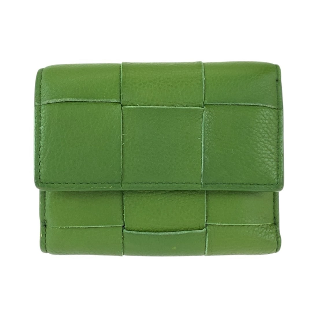 BOTTEGA VENETA Intrecciato Green Leather Folding Wallet with Gold Hardware, Compact Wallet, Unisex,: --- Catalog ---Category: SizeSize (HxWxD): 9cm x 11.5cm x 2cm / 3.54'' x 4.52'' x 0.78''Category: DesignType: Wallet (tri-fold)Color: GreenGender: Women,UnisexMaterial: Leather Category: