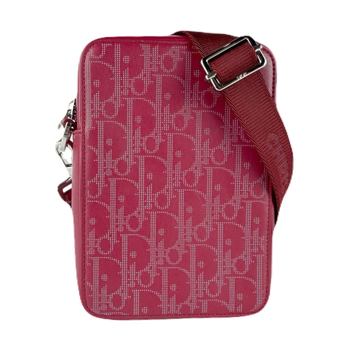 Christian Dior Dior Men's Leather Shoulder Bag in Dark Red and Silver (z8339): --- Catalog ---Category: SizeSize (HxWxD): 17cm x 12cm x 4cm / 6.69'' x 4.72'' x 1.57''Category: DesignType: Shoulder bagColor: Dark redGender: Men,WomenMaterial: Leather Category: GeneralBrand: Chris