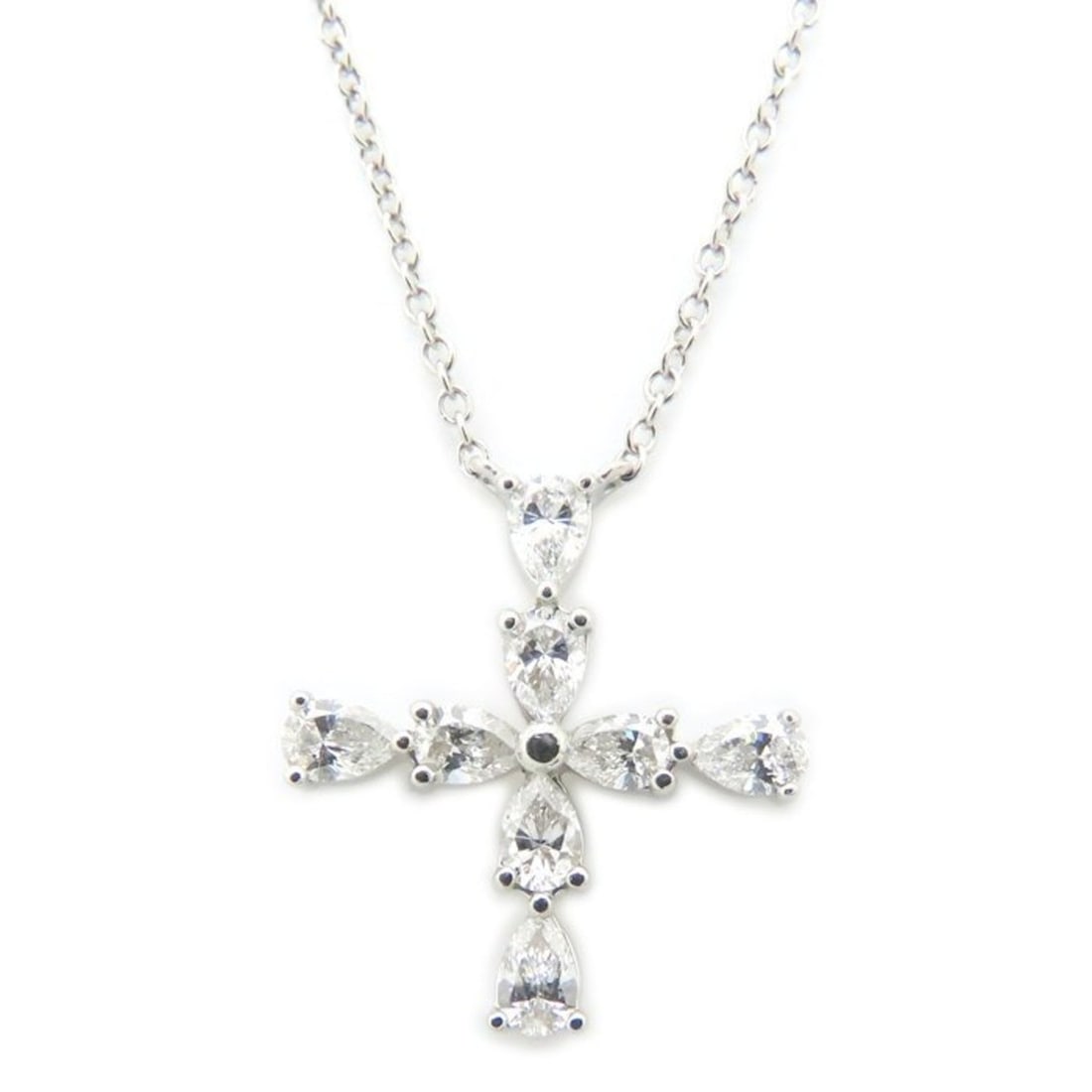 HARRY WINSTON Harry Winston Pear-Shaped Mini Cross Necklace with Diamonds in Pt950 Platinum for: --- Catalog ---Category: SizePendant Size: 16mm x 14.5mm / 0.62'' x 0.57''Neck Circumference: 41 cm / 16.14''Category: DesignColor: SilverGender: WomenMaterial: PlatinumNecklace Type: NecklaceCategory
