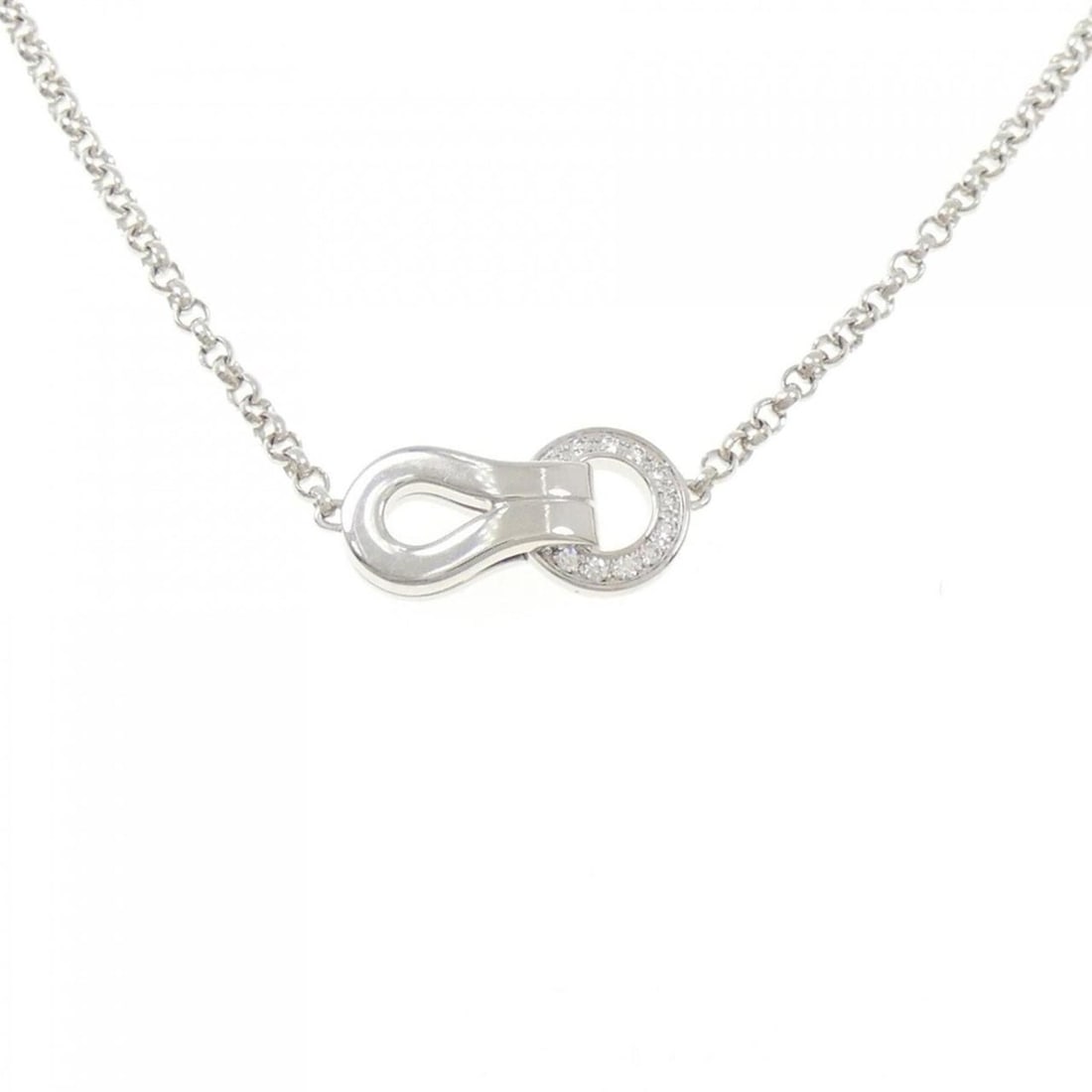 Cartier Agraffe Necklace: --- Catalog ---Category: SizePendant Size: 6.8mm x 15.9mm / 0.26'' x 0.62''Neck Circumference: 38 cm - 41 cm / 14.96'' - 16.14''Category: DesignGender: WomenMaterial: White goldPendant Type: