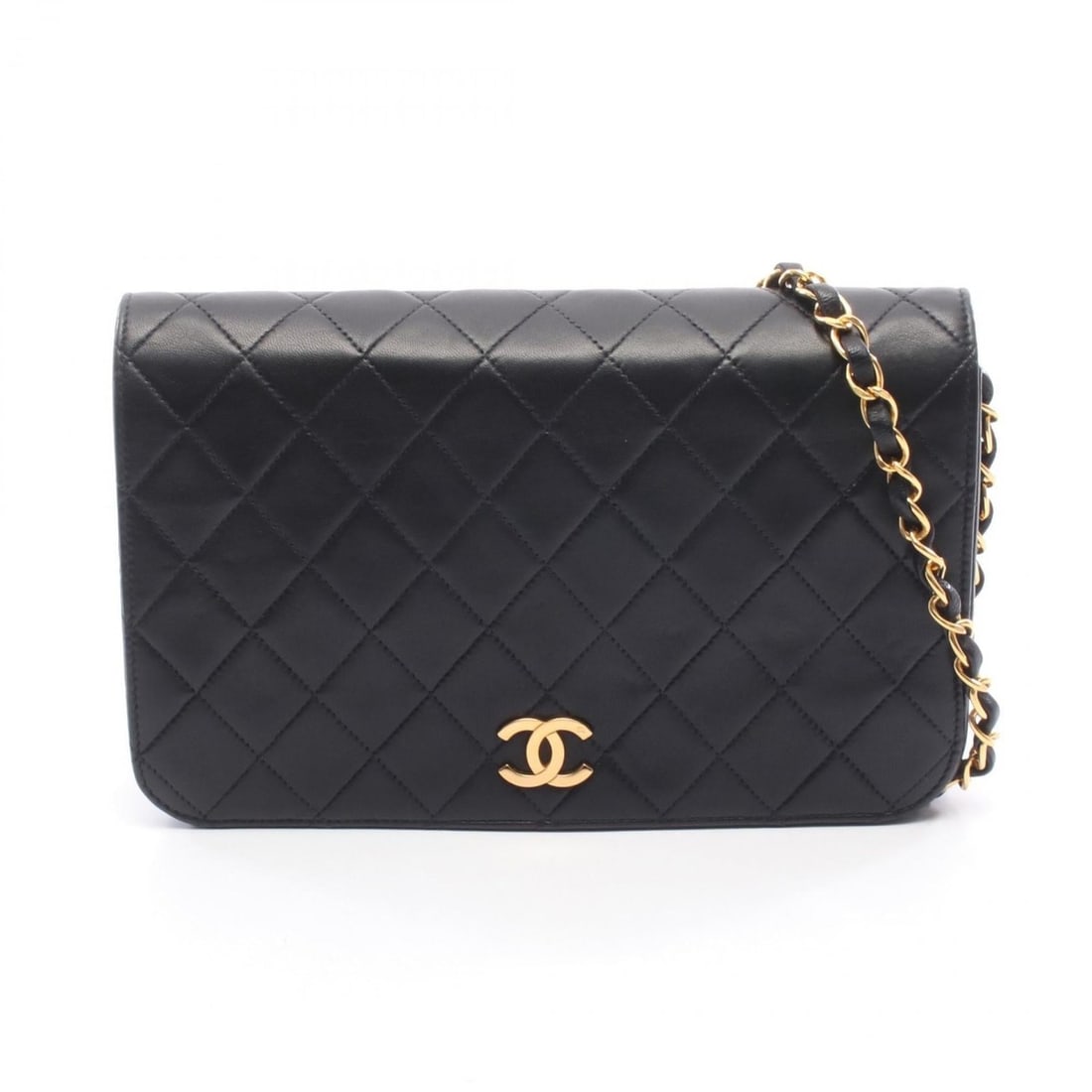 CHANEL Matelasse Full Flap Shoulder Bag in Lambskin Leather, Black: --- Catalog ---Category: SizeSize (HxWxD): 14cm x 23.5cm x 6cm / 5.51'' x 9.25'' x 2.36''Category: DesignType: Shoulder bagColor: BlackGender: WomenMaterial: Leather Hardware Color: GoldLeather/Fur Ty