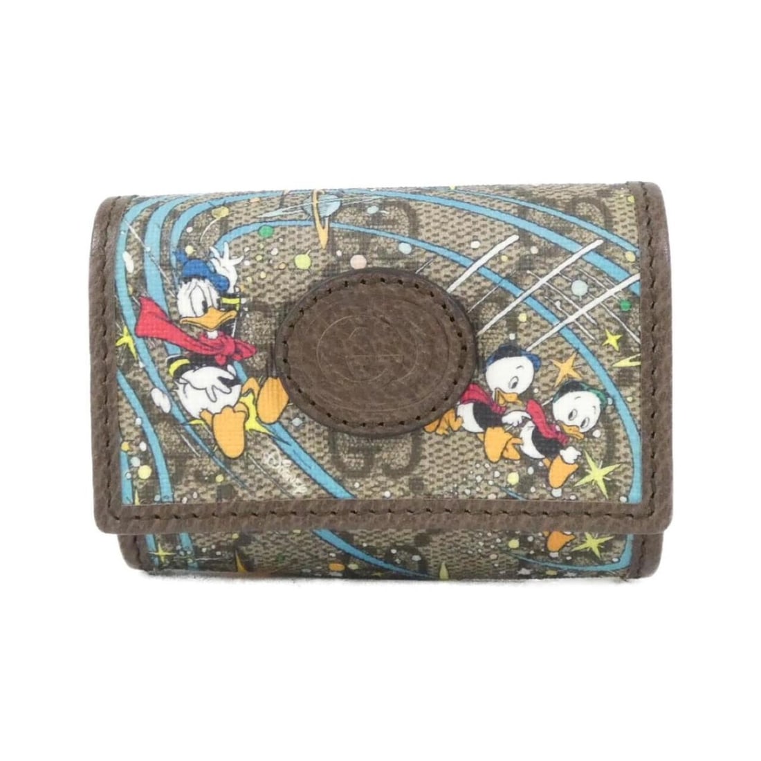 Gucci 647930 2N9AT AirPods Case: --- Catalog ---Category: SizeSize (HxWxD): 6.5cm x 8.5cm x 2cm / 2.55'' x 3.34'' x 0.78''Category: DesignType: PouchColor: BrownGender: Women,MenMaterial: GG Supreme , Canvas , Leather Category: Gener