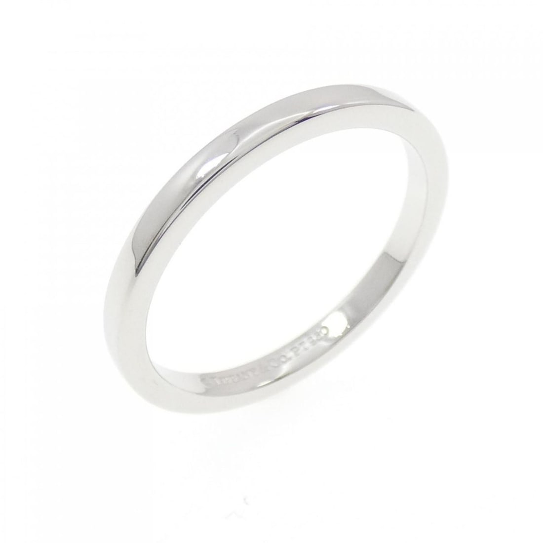 Tiffany PT950 ring: --- Catalog ---Category: SizeJP Size: 14US Size: 7Category: DesignType: Band ringColor: PlatinumGender: WomenMaterial: Platinum 950Category: GeneralBrand: Tiffany--- Item List ---Section: ConditionRan