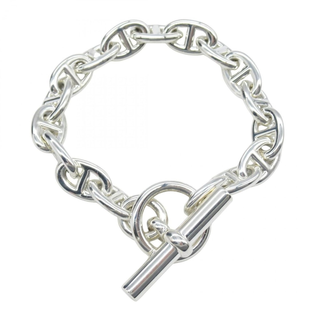 Hermes Hermès Chaine d'Ancre Bracelet PM 17-link bracelet in 925 silver for women: --- Catalog ---Category: SizeLength: 14.5cm / 5.7''Category: DesignType: Charm braceletColor: SilverGender: WomenMaterial: Silver 925Category: GeneralBrand: Hermes--- Item List ---Section: ConditionRa