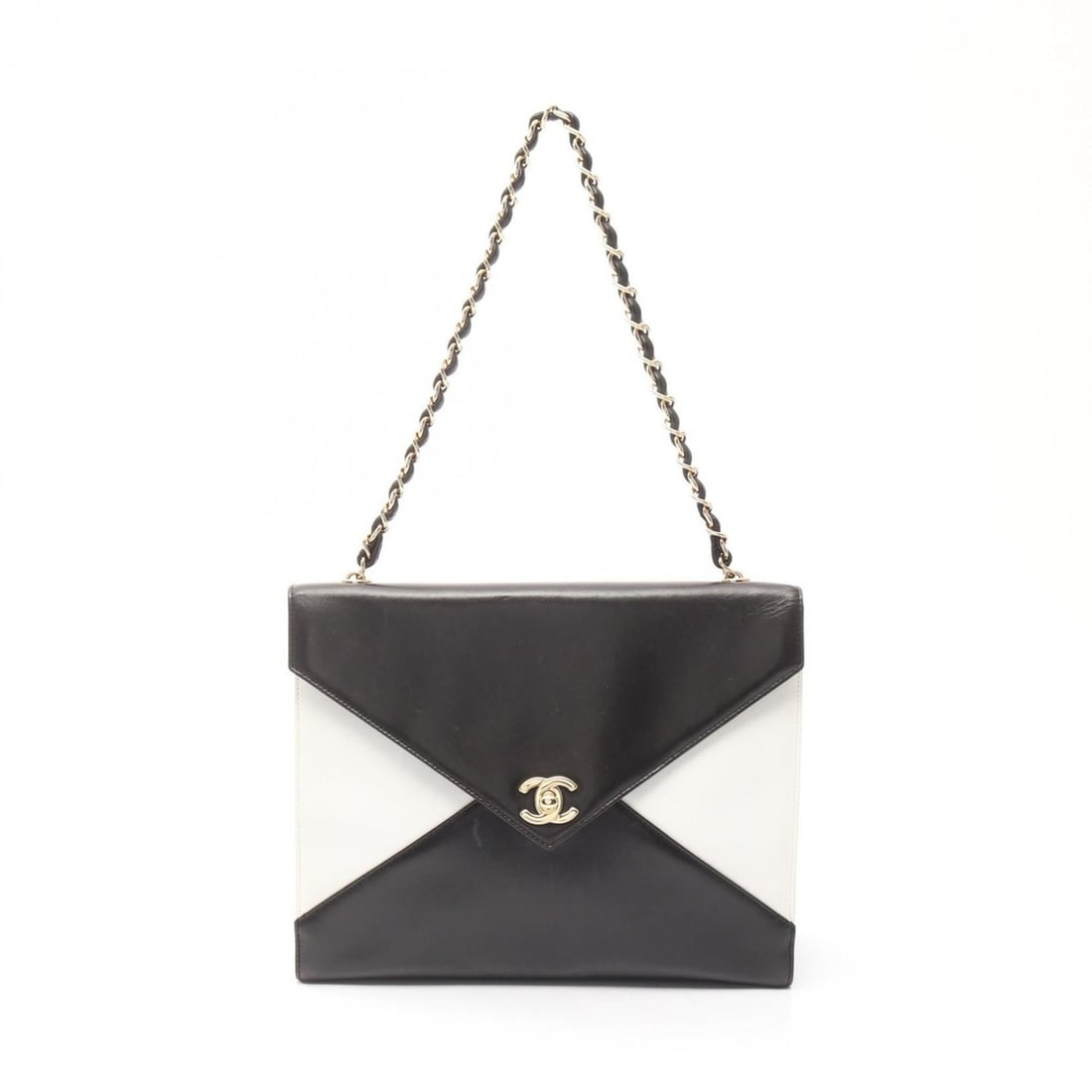 Chanel Coco Mark shoulder bag, lambskin leather, women's, black and white: --- Catalog ---Category: SizeSize (HxWxD): 20cm x 26cm x 8cm / 7.87'' x 10.23'' x 3.14''Category: DesignType: Shoulder bagColor: Black, WhiteGender: WomenMaterial: Leather Hardware Color: GoldLeather/