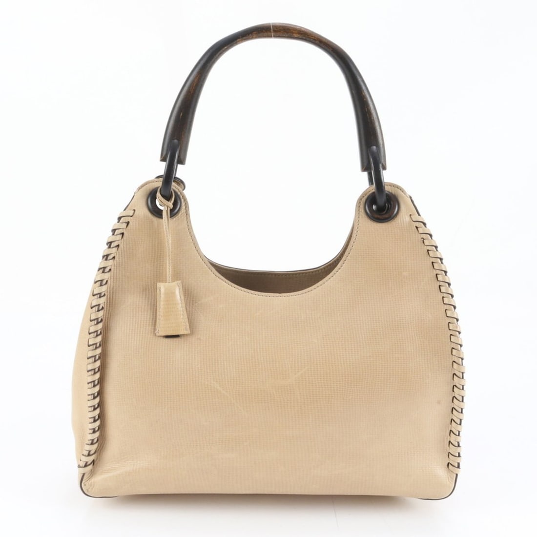 Gucci Wood Handle 106236 Leather One-Shoulder Bag for Women: --- Catalog ---Category: SizeSize (HxWxD): 29cm x 33cm x 13cm / 11.41'' x 12.99'' x 5.11''Category: DesignColor: BeigeGender: WomenMaterial: Leather Category: GeneralMPN: 106236Brand: GucciCountry of