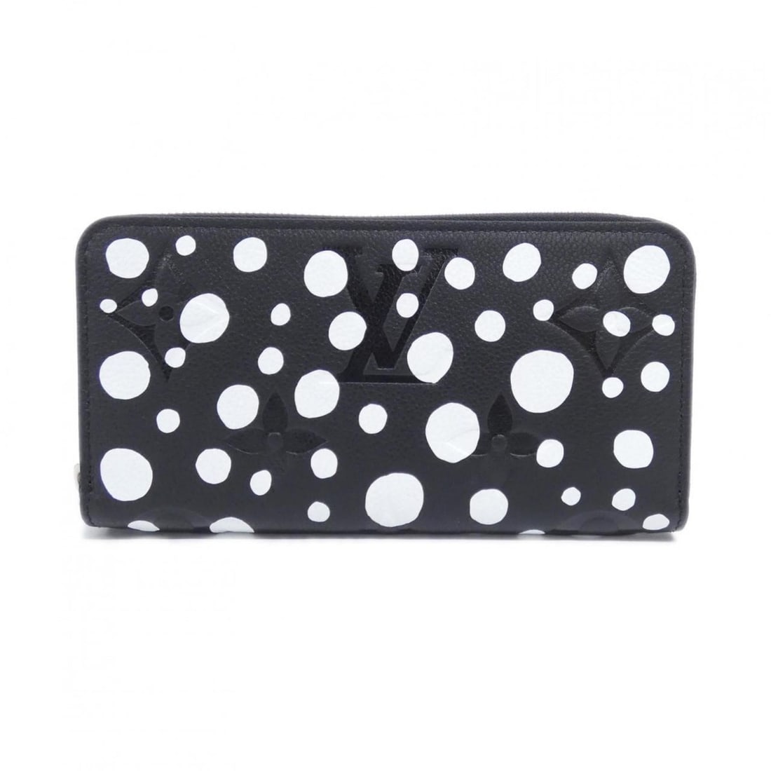 Louis Vuitton Monogram Empreinte (LV x YK) Zippy Wallet M81906: --- Catalog ---Category: SizeSize (HxWxD): 10cm x 19cm x 2cm / 3.93'' x 7.48'' x 0.78''Category: DesignType: Long wallet (bi-fold)Color: BlackGender: Women,MenMaterial: Leather Leather/Fur Type: