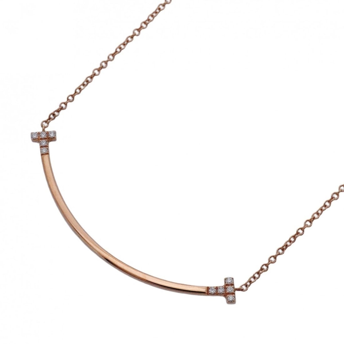 Tiffany T Smile Small Necklace 10PD 18KPG Pink Gold Diamond Women's: --- Catalog ---Category: SizePendant Size: 9.5mm x 37mm / 0.37'' x 1.45''Neck Circumference: 40 cm - 45 cm / 15.74'' - 17.71''Category: DesignStone: DiamondGender: WomenMaterial: Pink gold (18K)Neckla
