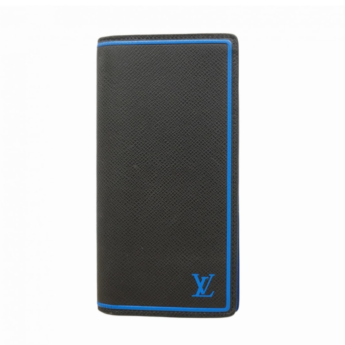 Louis Vuitton Taiga Portefeuille Brazza Long Wallet M63300 Blue Noir Men's: --- Catalog ---Category: SizeSize (HxWxD): 19cm x 9.5cm x 2cm / 7.48'' x 3.74'' x 0.78''Category: DesignType: Long wallet (bi-fold)Color: Blue, NoirGender: MenCategory: GeneralMPN: M63300Brand: Louis