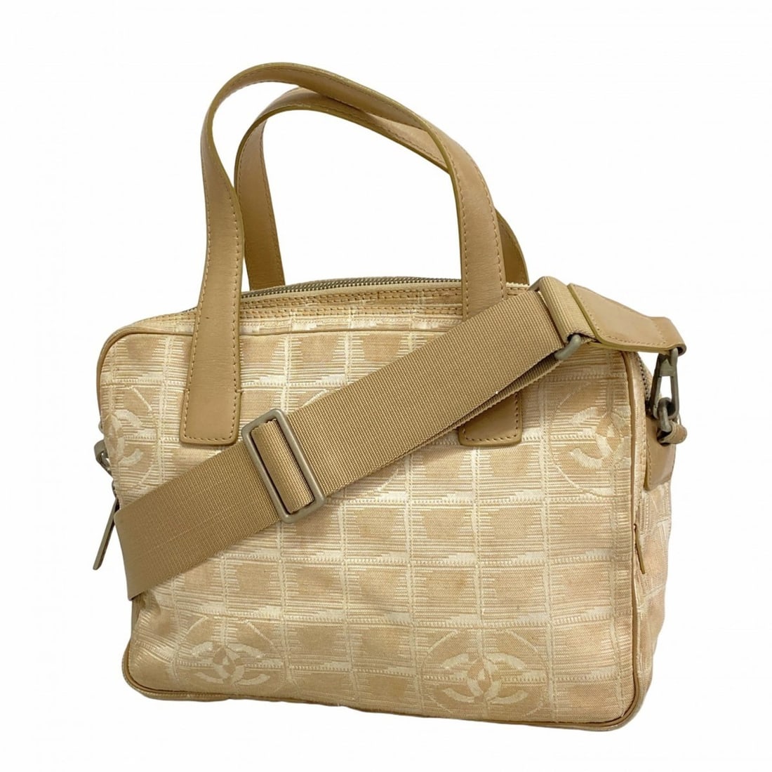 Chanel New Travel Nylon Beige 2-Way Bag for Women: --- Catalog ---Category: SizeSize (HxWxD): 19cm x 25cm x 9.5cm / 7.48'' x 9.84'' x 3.74''Category: DesignType: HandbagColor: BeigeGender: WomenMaterial: Nylon Hardware Color: GoldCategory: GeneralBran