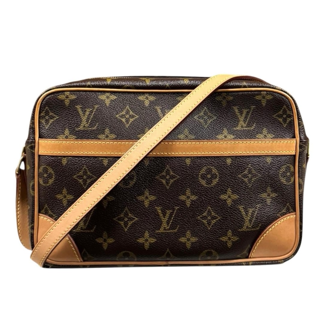 Pre-owned Louis Vuitton Trocadero 27 Monogram Shoulder Bag in Canvas (M51274) Brown. Women's.: --- Catalog ---Category: SizeWeight: 525g / 1.15lb.Size (HxWxD): 18cm x 27cm x 7cm / 7.08'' x 10.62'' x 2.75''Strap Length: 116cm - 134cm / 45.66'' - 52.75''Category: DesignType: Shoulder bagColor: