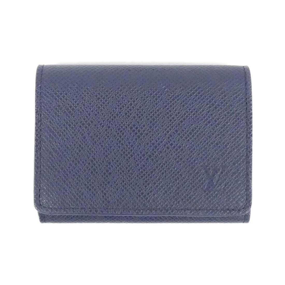 Louis Vuitton Taiga Envelope Carte de Visite M25960 Business Card Holder/Card Case: --- Catalog ---Category: DesignType: Card caseColor: Acajou, NavyGender: MenMaterial: Leather Leather/Fur Type: Calf leatherCategory: GeneralBrand: Louis VuittonCategory: Physical PropertiesSize