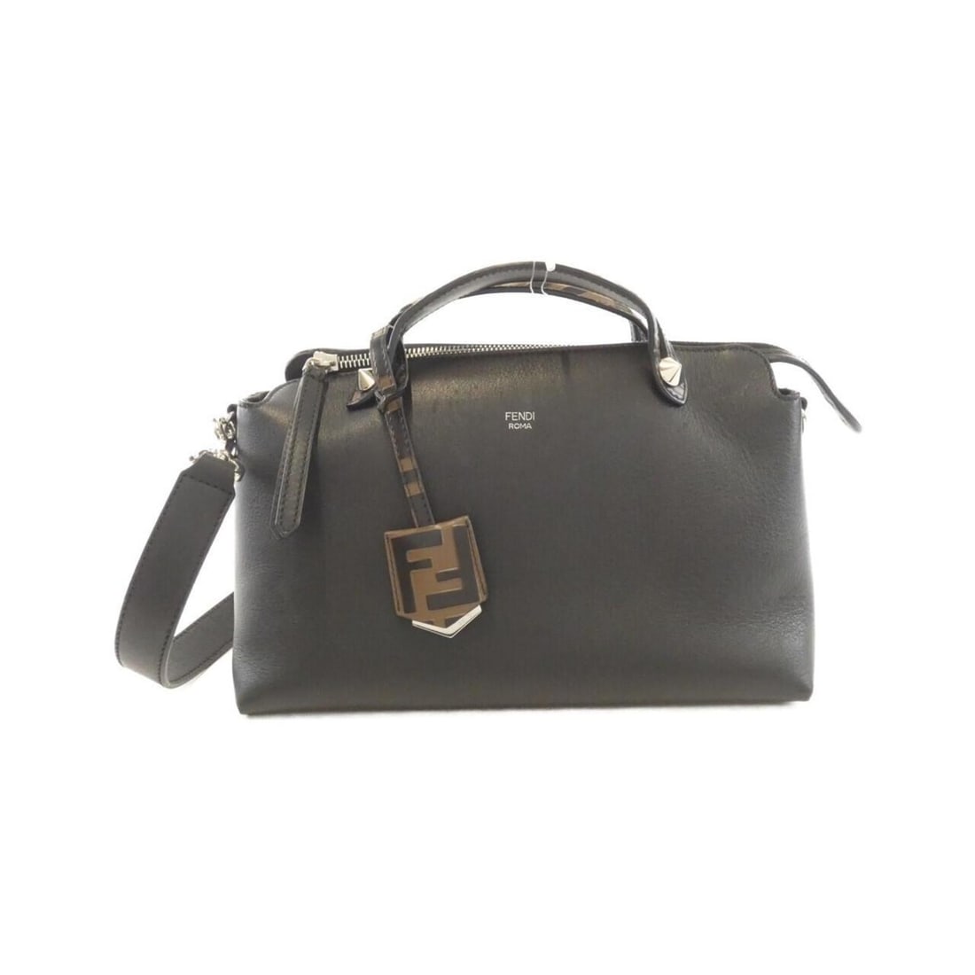 Fendi By the Way Medium 8BL146 A6CO Handbag: --- Catalog ---Category: SizeSize (HxWxD): 17cm x 27cm x 12cm / 6.69'' x 10.62'' x 4.72''Category: DesignType: HandbagColor: Black, SilverGender: Men,WomenMaterial: Leather Hardware Color: