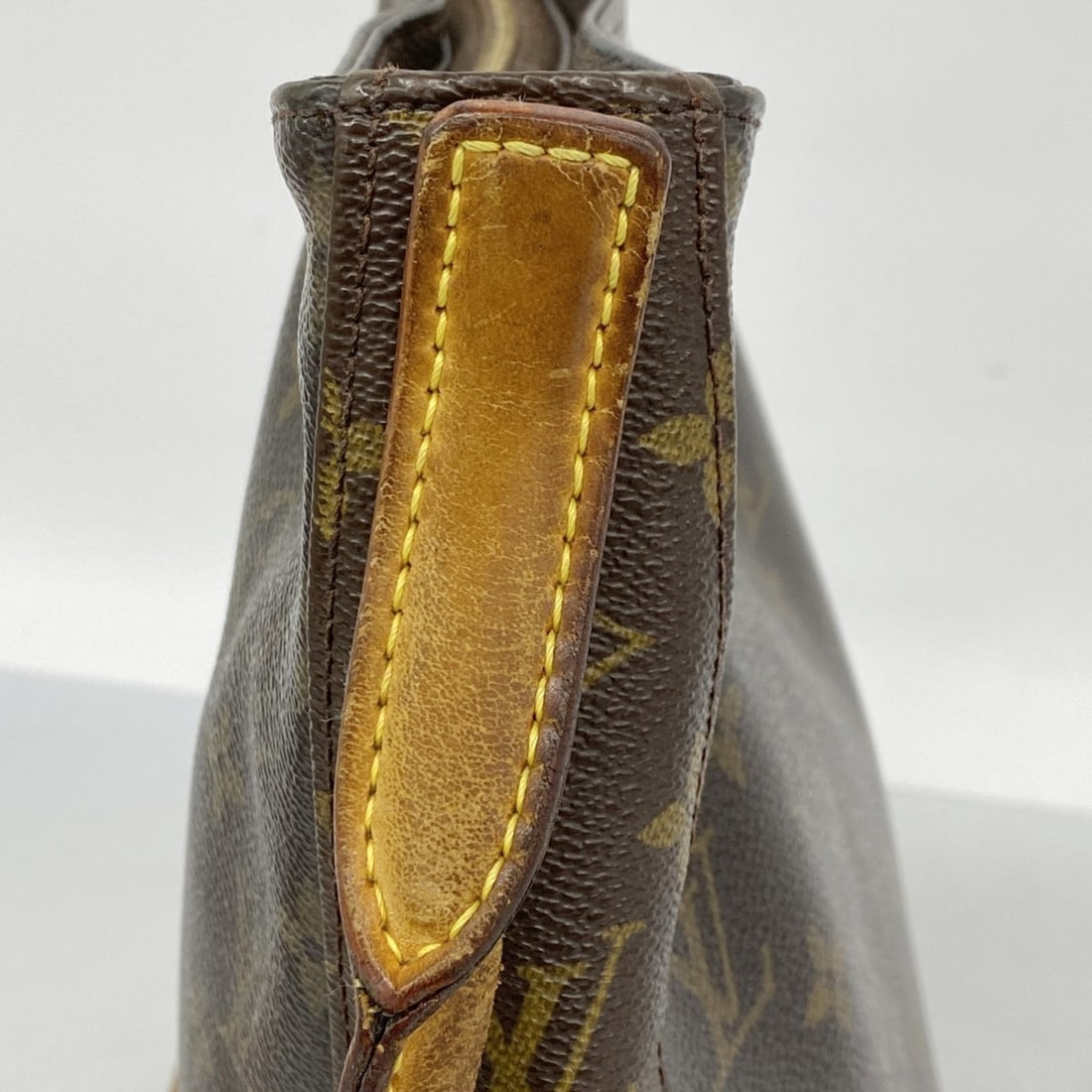 Chanel necklace - 17