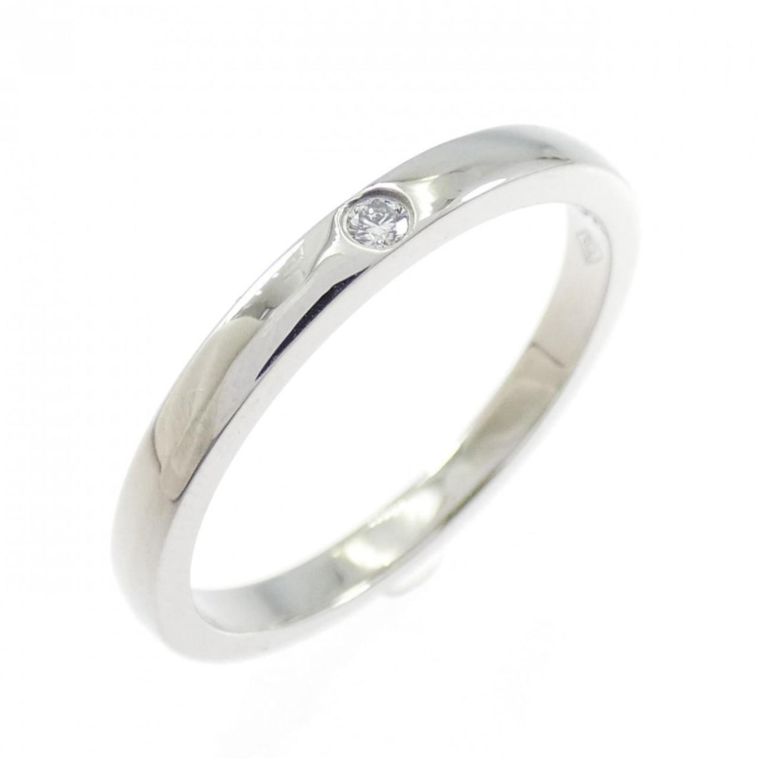 Cartier Ballerina Ring: --- Catalog ---Category: SizeUS Size: 6Brand Size: 51Category: DesignType: Band ringStone: DiamondGender: WomenMaterial: Platinum 950Category: GeneralMPN: CRB4077700Brand: Cartier--- Item List ---Sect