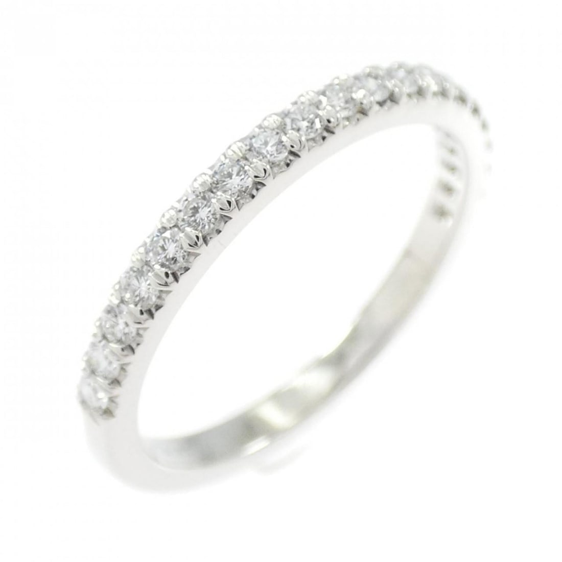 Tiffany Soleste Half Circle Ring: --- Catalog ---Category: SizeWidth: 1.9mm / 0.07''Weight: 2.7g / 0.09oz.JP Size: 8US Size: 4.5Category: DesignType: Band ringColor: PlatinumMetal: PlatinumStone: DiamondGender: WomenMaterial: