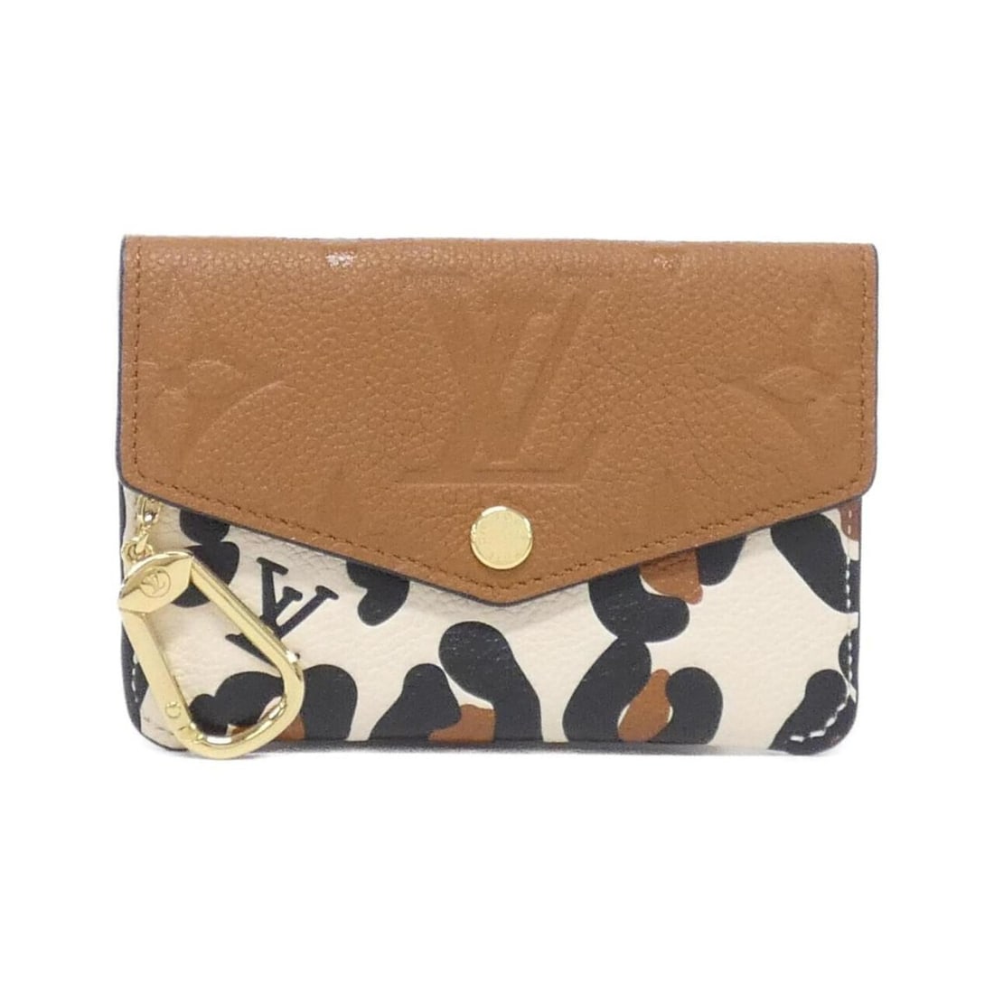 Louis Vuitton Monogram Empreinte (Wild at Heart) Pochette Cle M80692 Coin & Key Case: --- Catalog ---Category: SizeSize (HxWxD): 8cm x 13cm x 1.5cm / 3.14'' x 5.11'' x 0.59''Category: DesignType: Coin purse/coin caseColor: CaramelGender: WomenMaterial: Leather Leather/Fur Type: Calf le